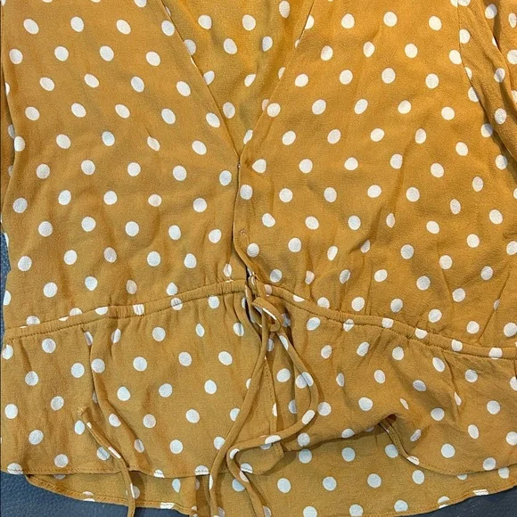Reformation Yellow Polka Dot Women's Top, size S, NWOT - Picture 5 of 8